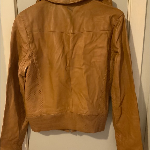 Puma Genuine Leather Jacket Size Medium - Picture 7 of 8